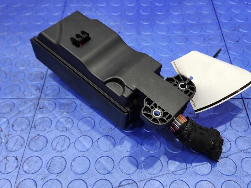 2017-2020 Jaguar F-Pace Cabin Fuse Box Relay Junction Block OEM