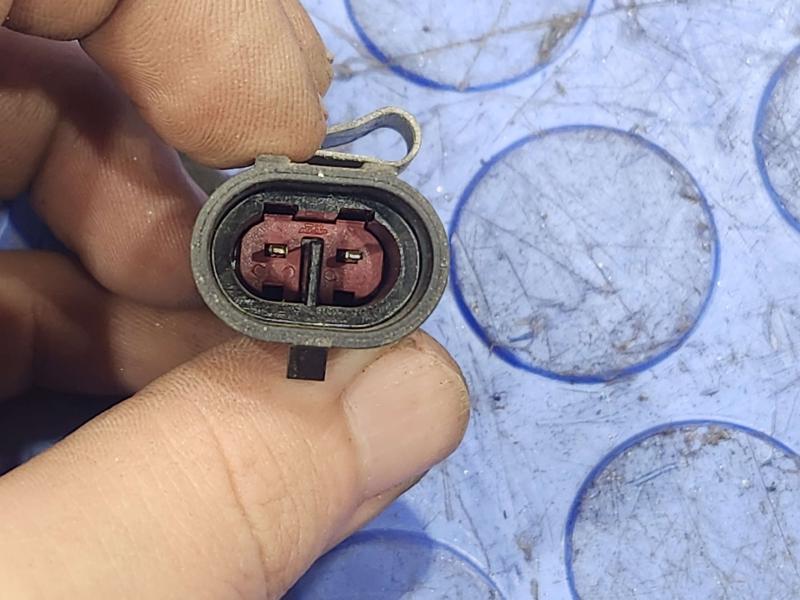 2011 Maserati Quattroporte Hood Latch
