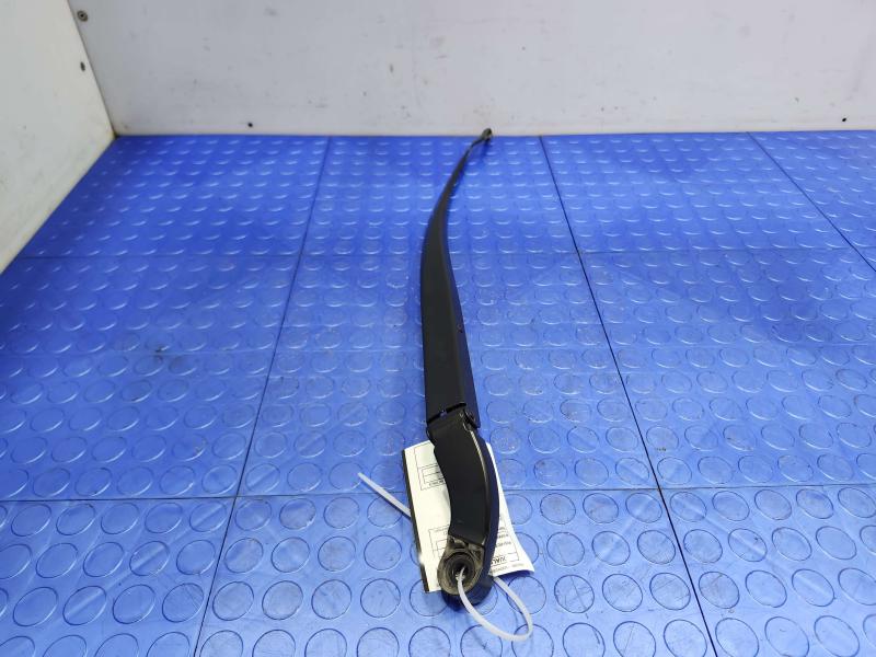 2018 Toyota Highlander Wiper Arm