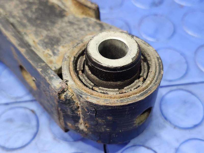 2019 GMC Terrain Upper Control Arm Rear