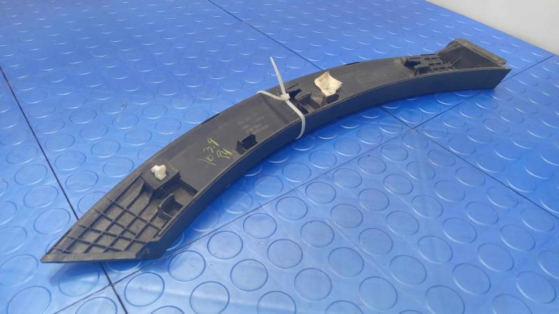 2017 Kia Sorento Wheel Opening Moulding