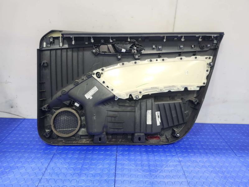 2020 Volkswagen Passat Front Door Trim Panel