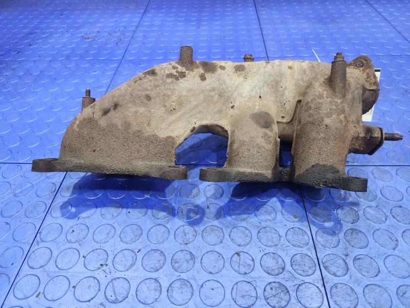 1997 Toyota Tacoma Exhaust Manifold