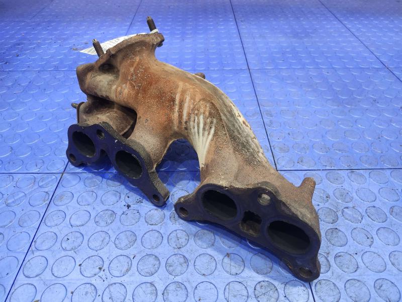 1997 Toyota Tacoma Exhaust Manifold