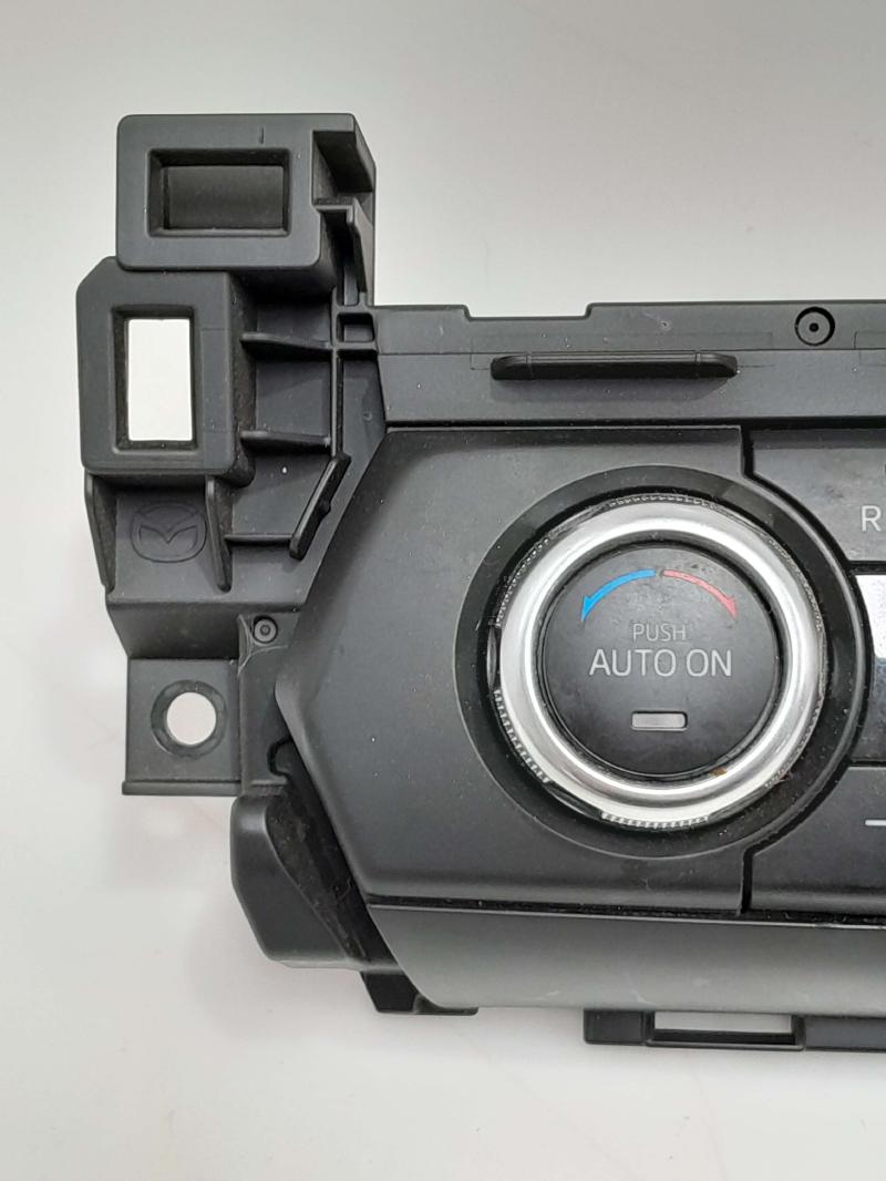 2016 Mazda CX-9 Heater A/C Control