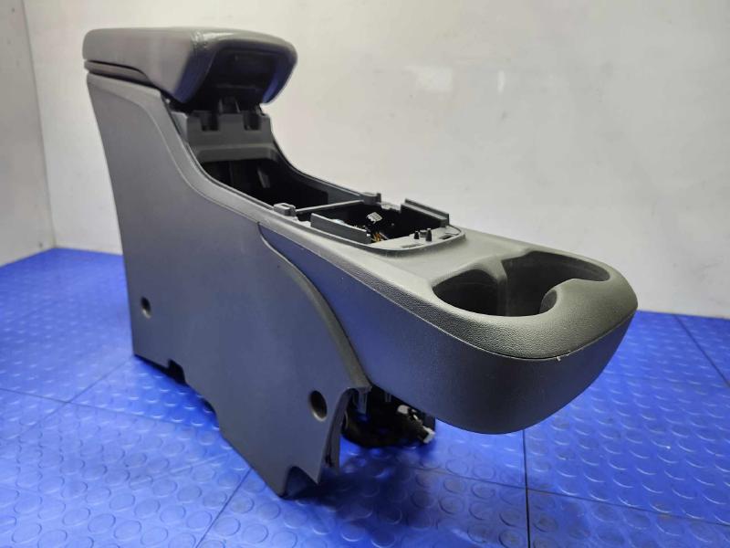 2019 Chevrolet Bolt Front Console