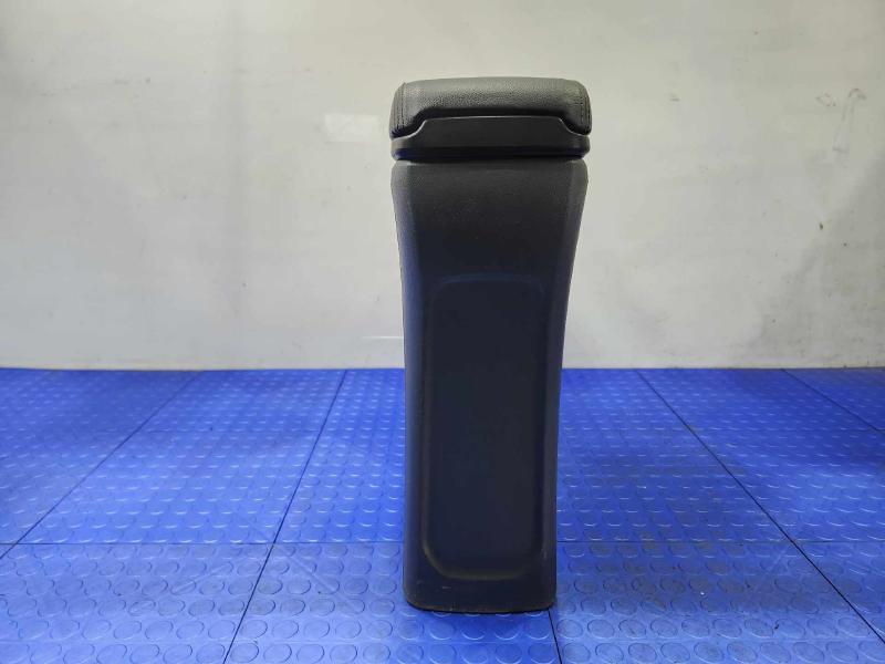 2019 Chevrolet Bolt Front Console