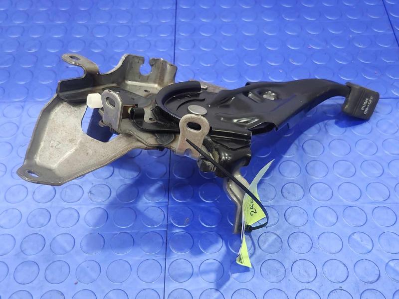 2010-2015 Toyota Prius Parking Brake Lever Pedal Assembly OEM 46200-47070