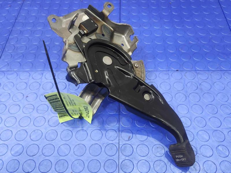 2010-2015 Toyota Prius Parking Brake Lever Pedal Assembly OEM 46200-47070