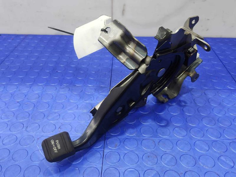 2010-2015 Toyota Prius Parking Brake Lever Pedal Assembly OEM 46200-47070