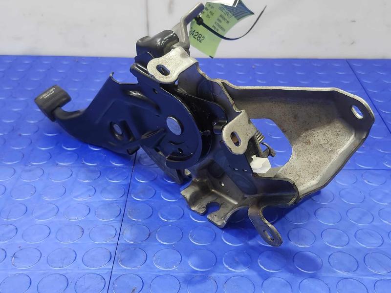 2010-2015 Toyota Prius Parking Brake Lever Pedal Assembly OEM 46200-47070