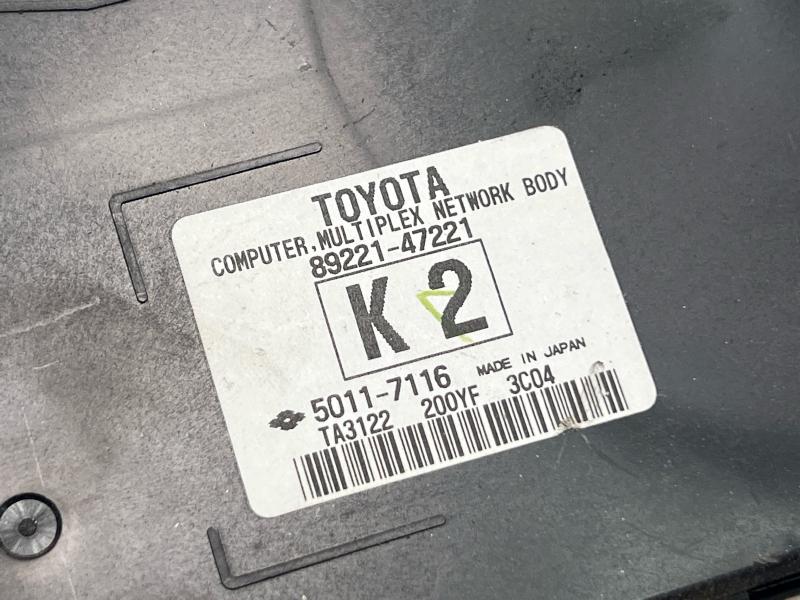 2013 Toyota Prius V Multiplex Control Module Genuine OEM Part 8922147221