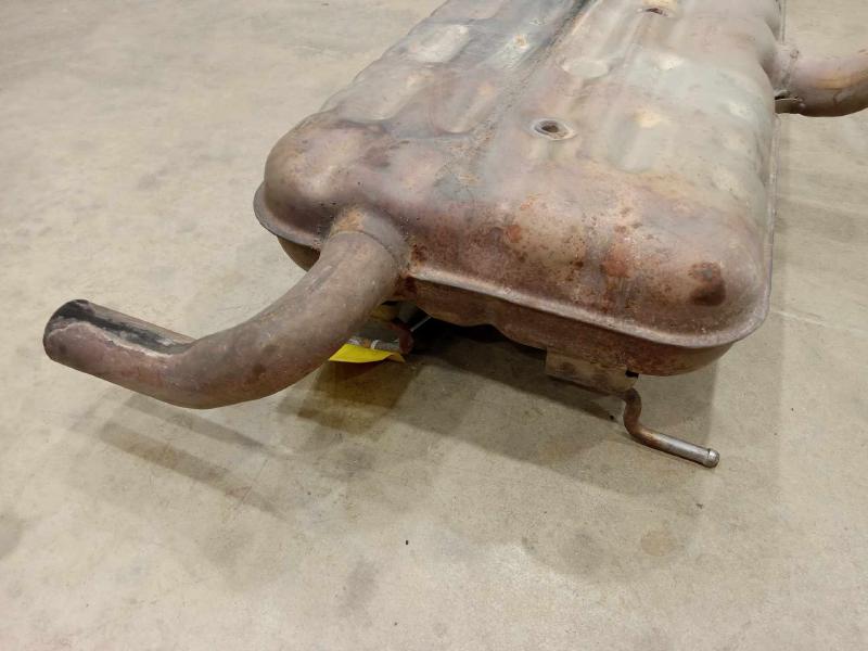 2016 Chrysler 200 Muffler