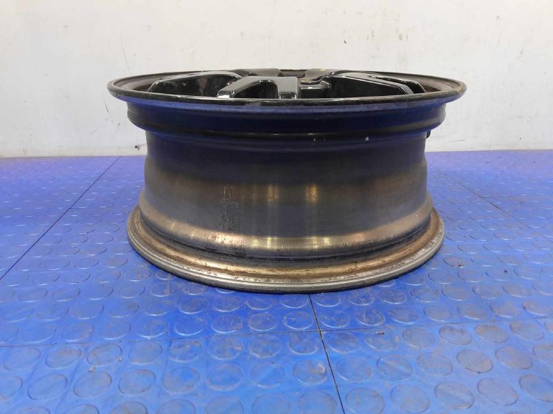 2011 Toyota Prius Wheel