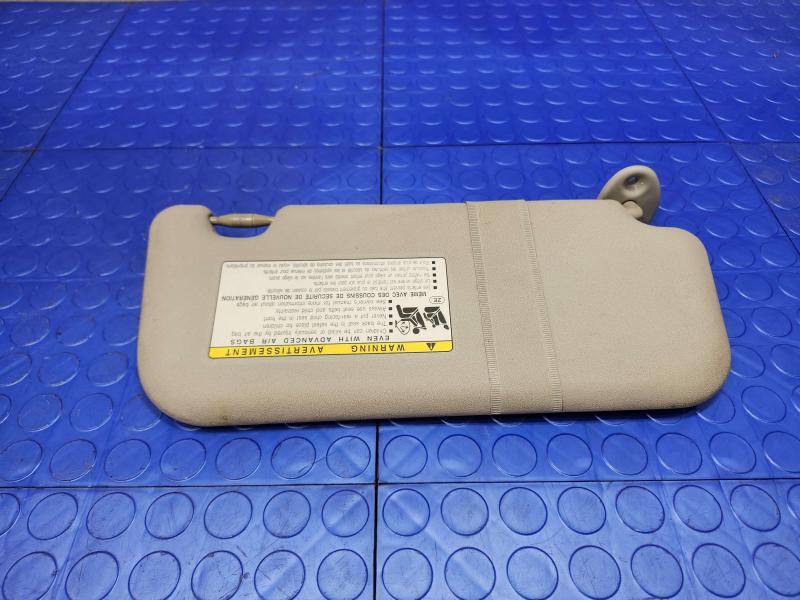 2015 Toyota Prius Sun Visor