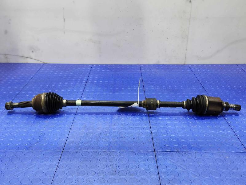 2014 Nissan Versa Axle Shaft