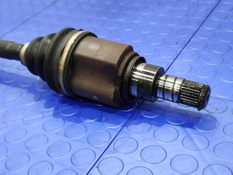 2014 Nissan Versa Axle Shaft