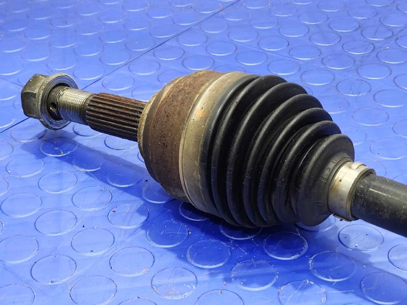2014 Nissan Versa Axle Shaft
