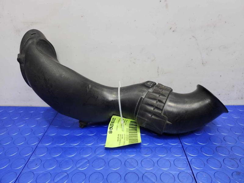 2011 Volkswagen Touareg Air Intake Tube/Resonator