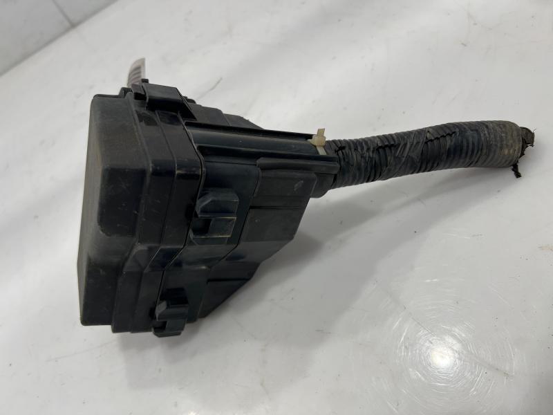 2006 2007 Honda Civic Fuse Box Engine Compartment 4Dr Sedan ONLY OEM 38250SNAA01