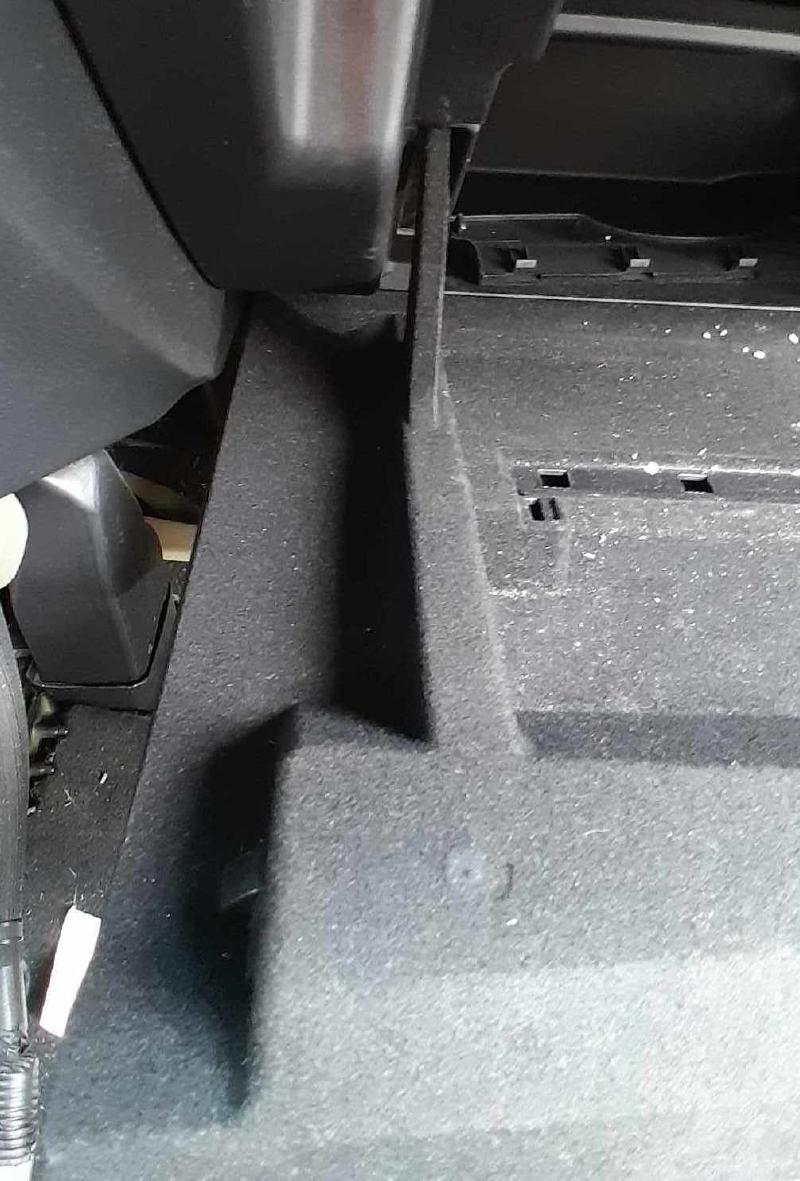 2013 - 2020 Nissan Pathfinder Glove Box Compartment - Black OEM 685009NF0A