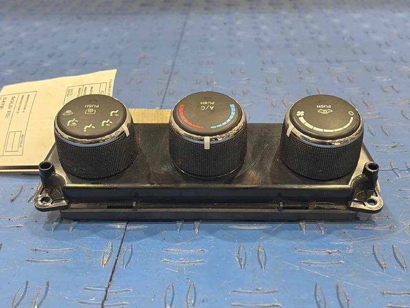 2012 Jeep Compass Heater A/C Control