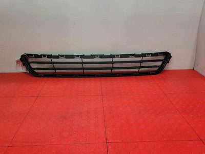 2014 Ford Fusion Grille