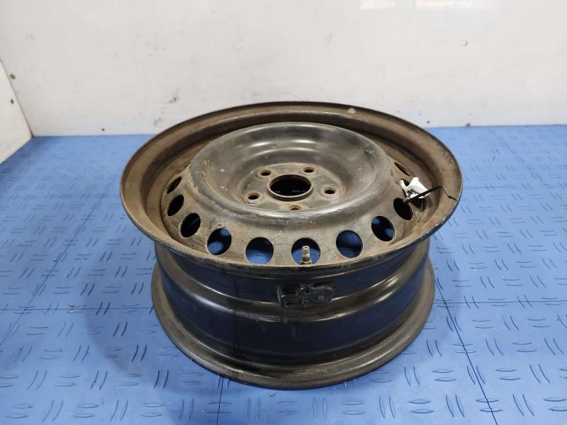 2013 Toyota Camry Wheel
