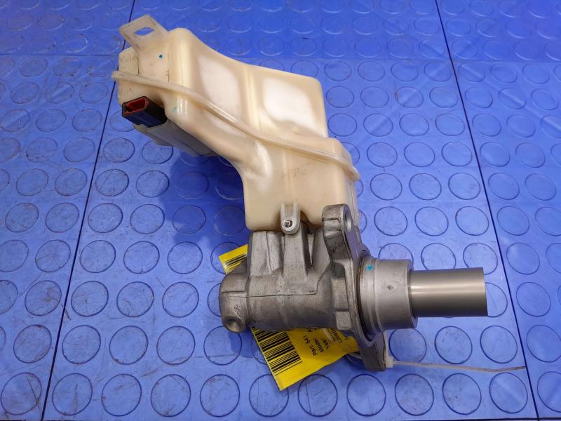2015 Nissan Altima Master Cylinder