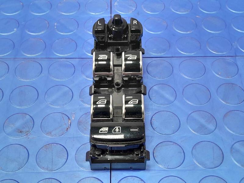 2018 Volvo S90 Door Switch Front