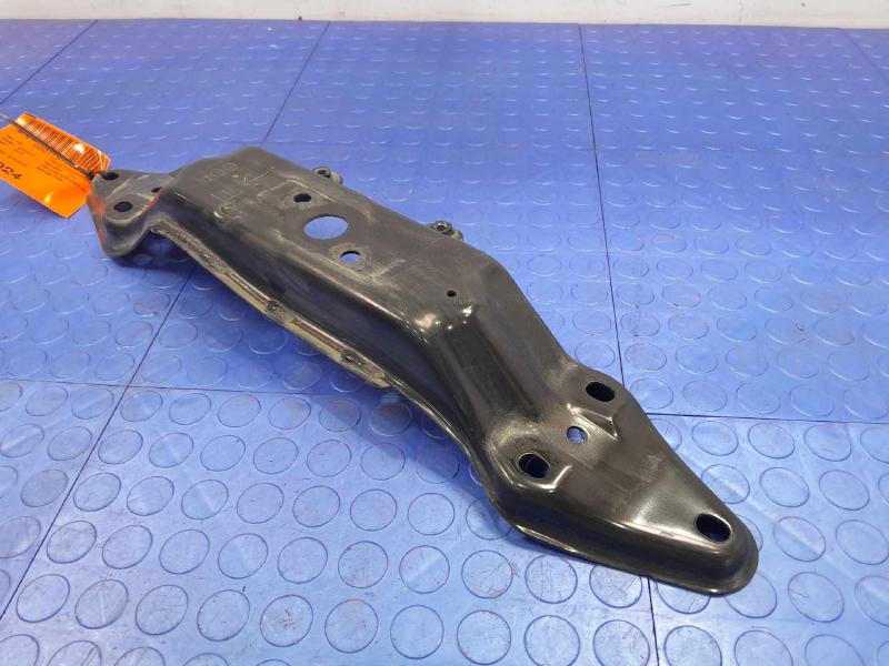 2015-2019 Subaru Outback 2.5L CVT Transmission Crossmember OEM 41011AL010