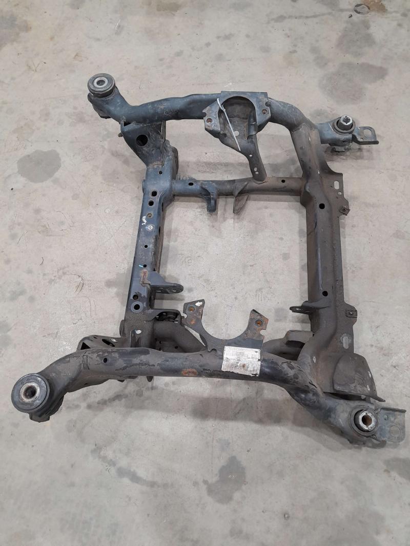 2011 Jeep Grand Cherokee Crossmember/Cradle/Undercarria