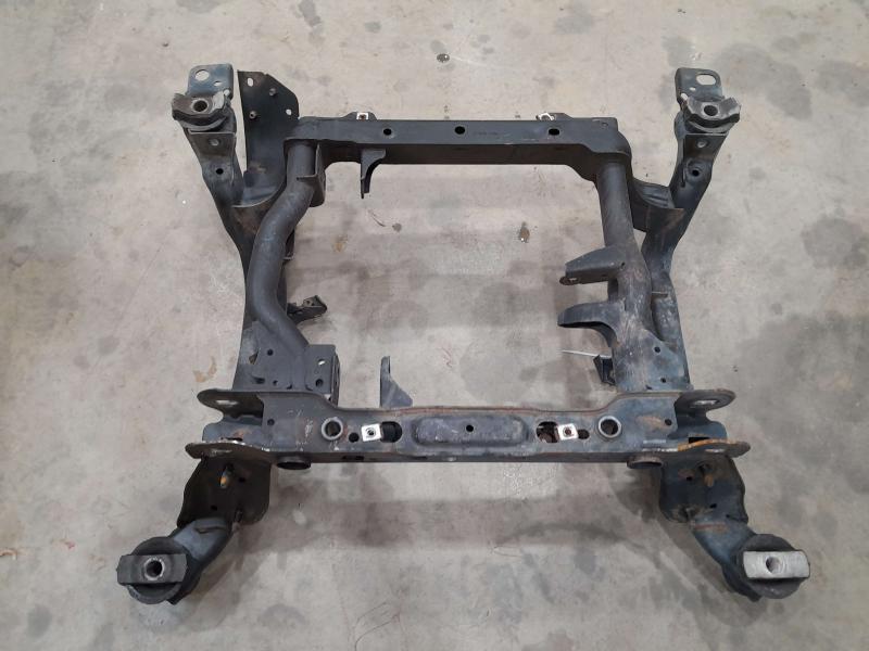 2011 Jeep Grand Cherokee Crossmember/Cradle/Undercarria