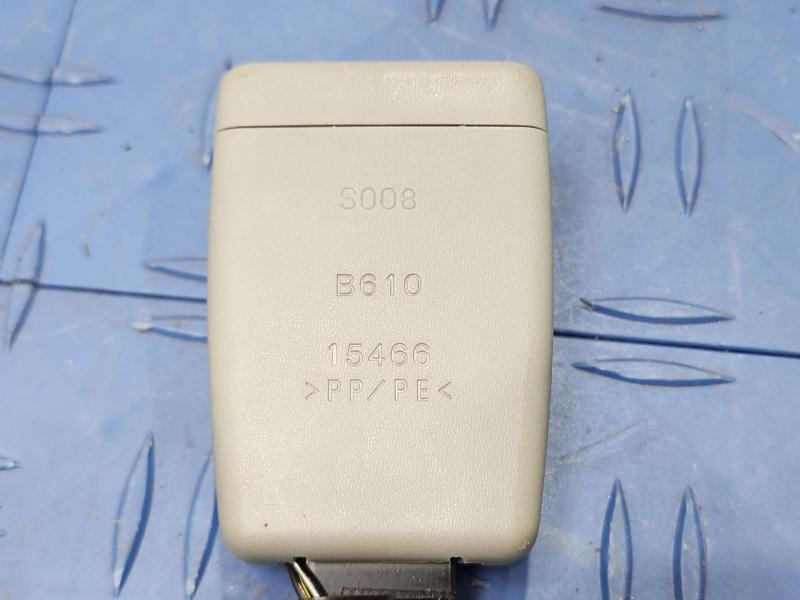 2011 Subaru Forester Front Seat Belt