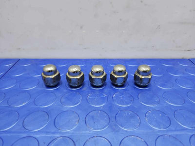 2013 Hyundai Santa Fe Lug Nuts