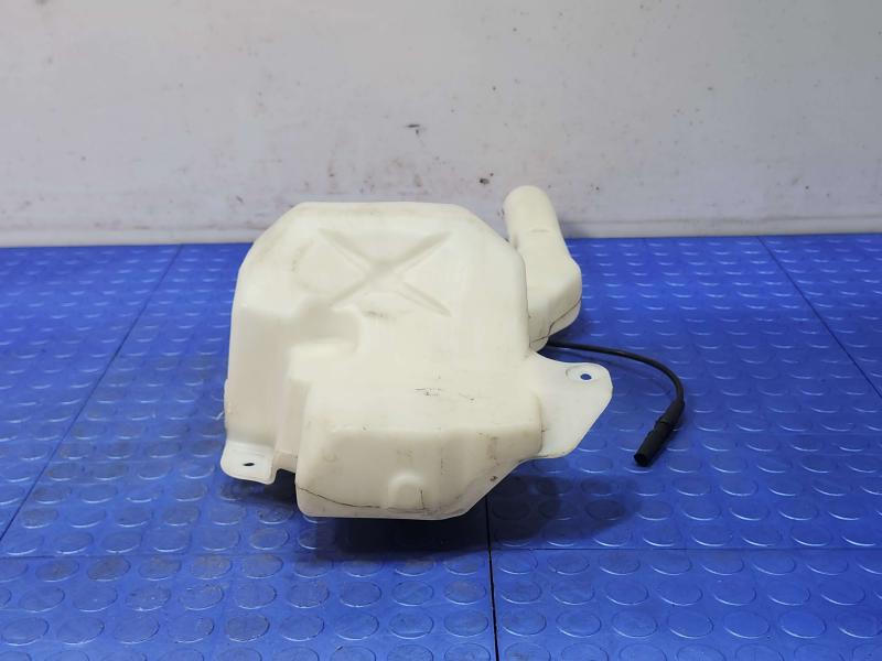 2016 Chevrolet Silverado 1500 Washer Bottle