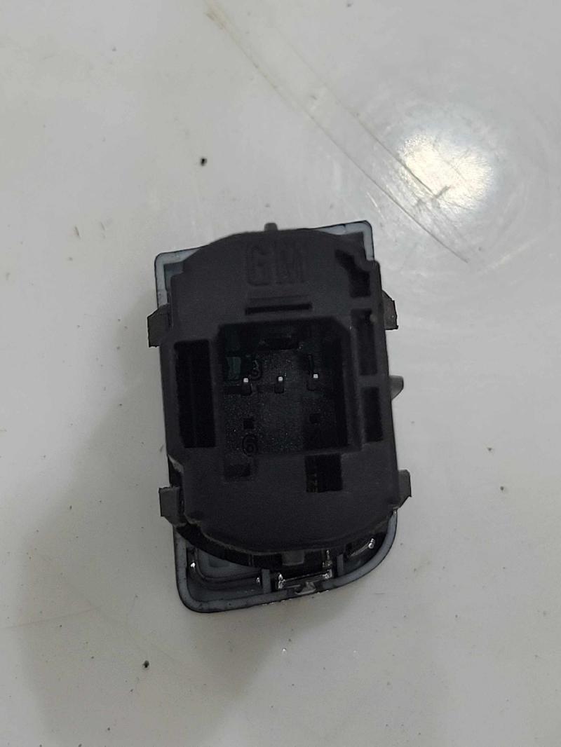 2012 Buick Verano Combination Switch