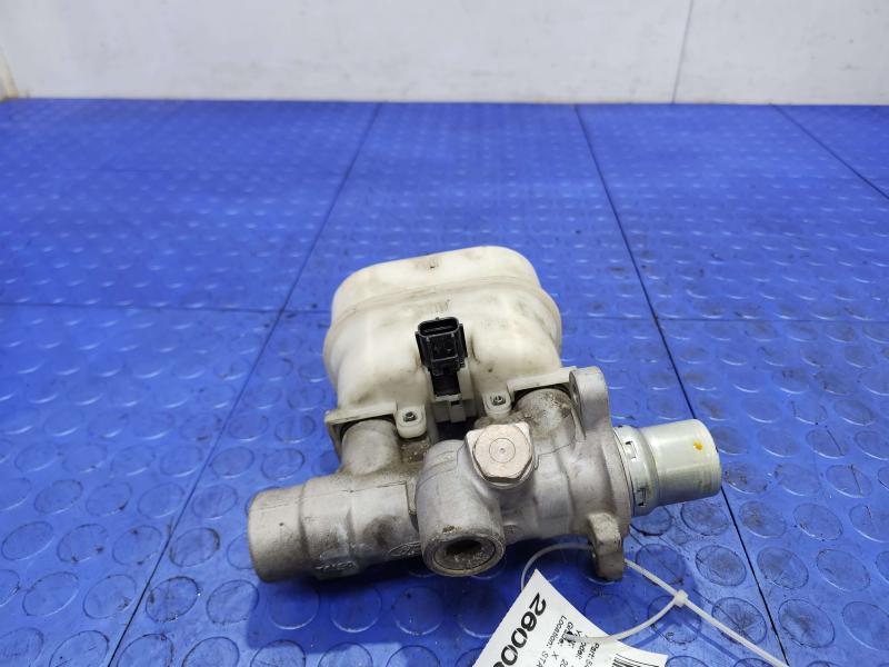 2011-2013 Ford F-150 Brake Master Cylinder Assembly Genuine OEM DL3Z2140A