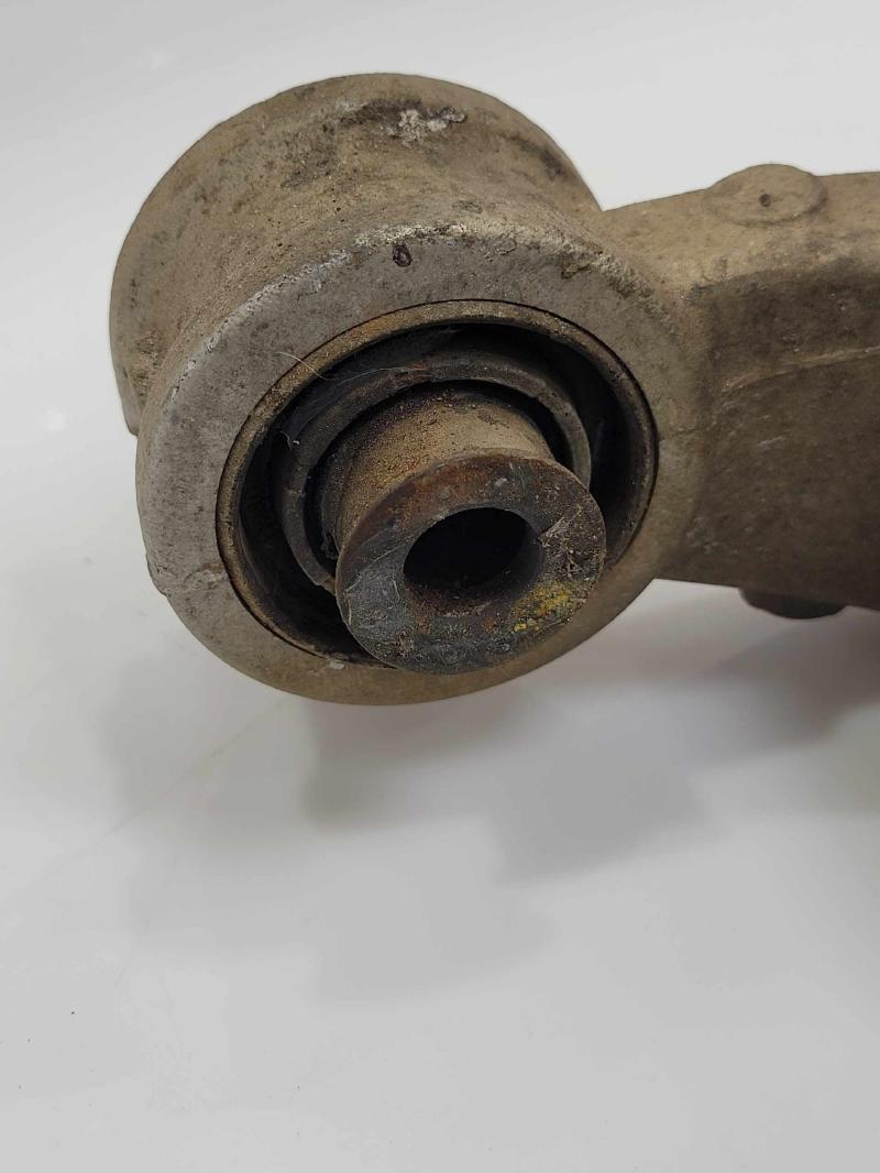 2004 Lincoln Navigator Lower Control Arm Front