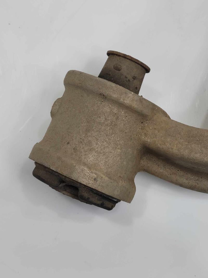 2004 Lincoln Navigator Lower Control Arm Front