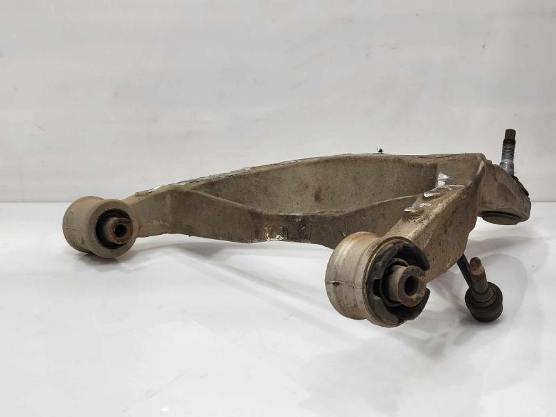 2004 Lincoln Navigator Lower Control Arm Front