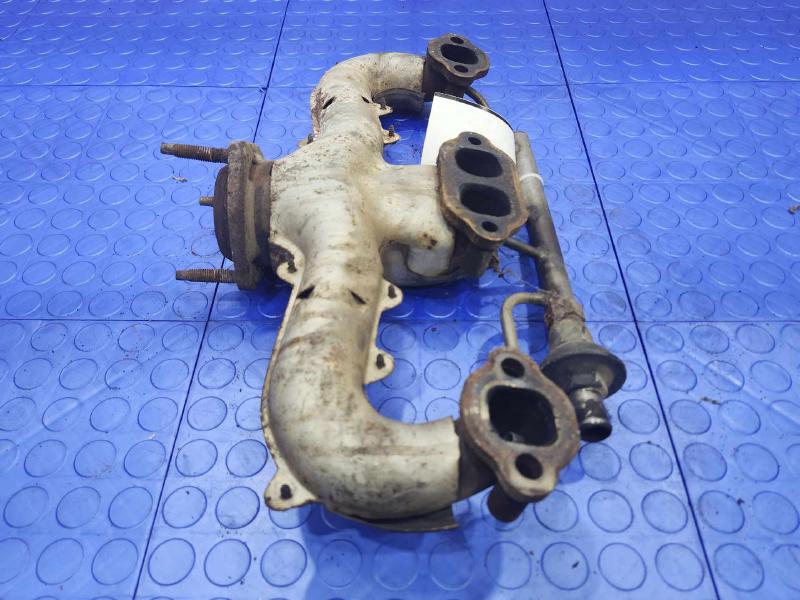 1985 Chevrolet Corvette Exhaust Manifold