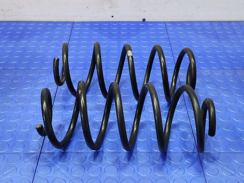 2015 Toyota Prius Coil/Air Spring