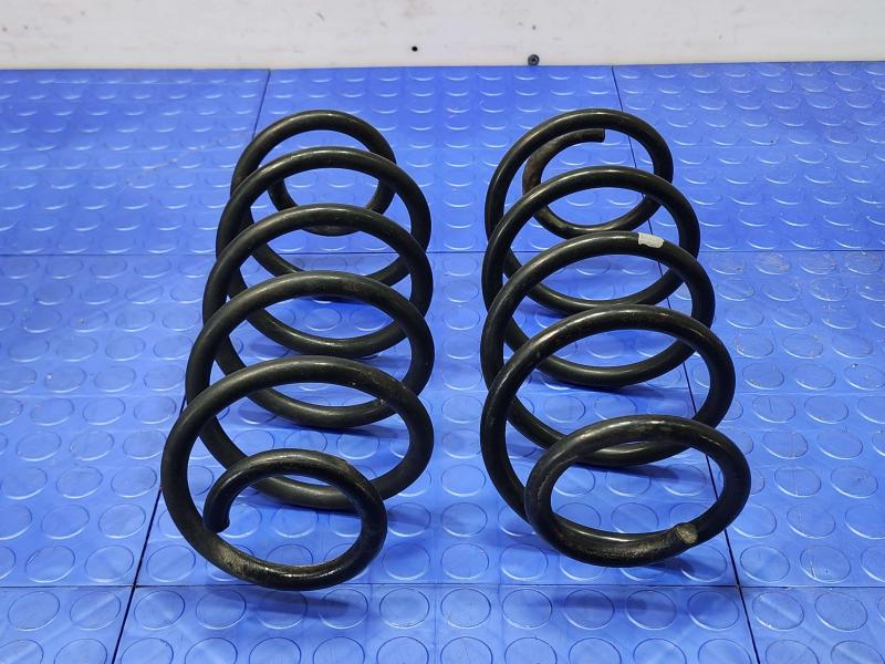 2015 Toyota Prius Coil/Air Spring