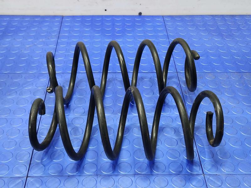2015 Toyota Prius Coil/Air Spring