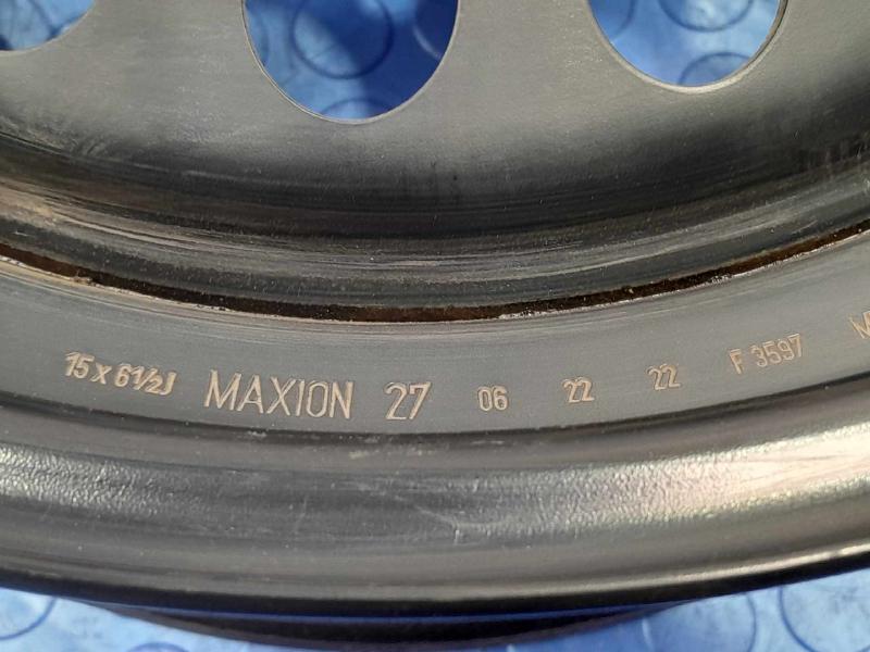 2022 Nissan Versa Wheel