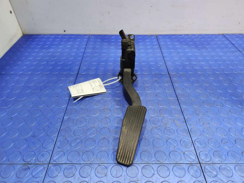 2012 Dodge Grand Caravan Pedal Assembly
