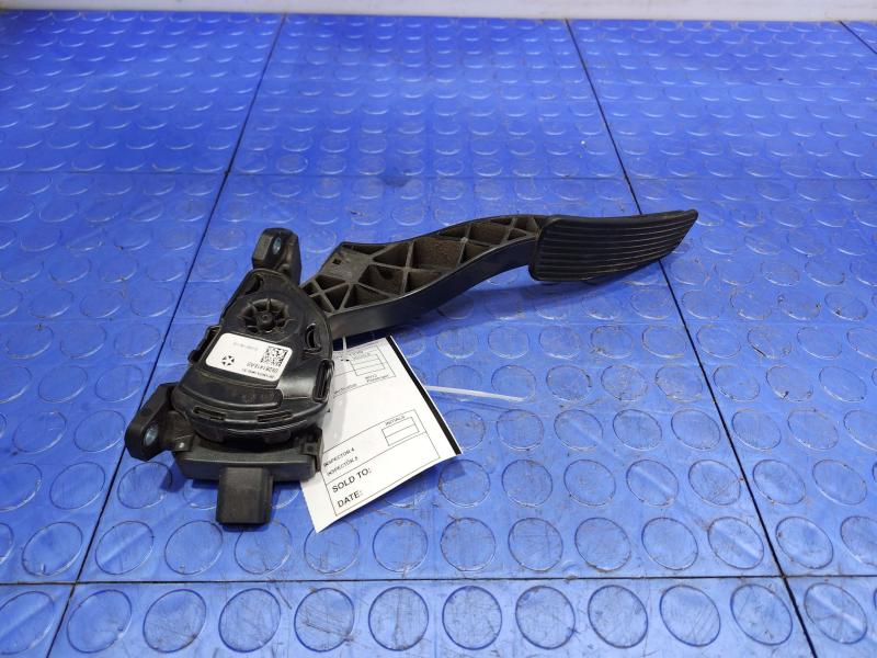 2012 Dodge Grand Caravan Pedal Assembly