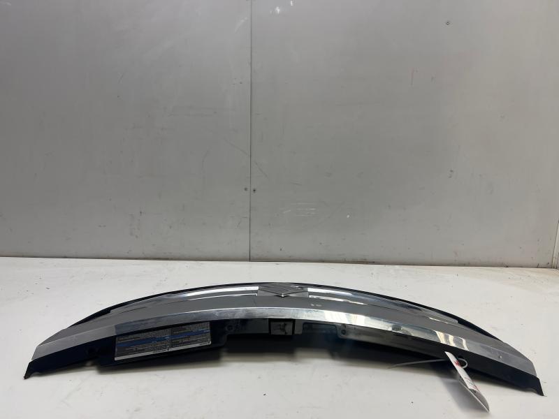 2007 Suzuki Vitara Grille