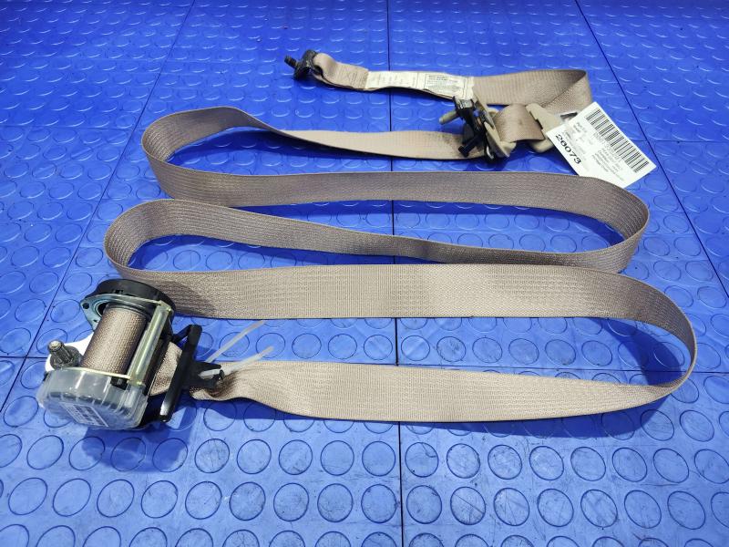 2011 Kia Sorento Rear Seat Belt